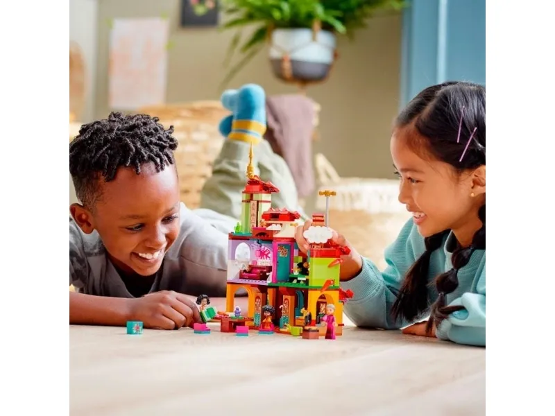 LEGO Disney 43202 Madrigal-huset