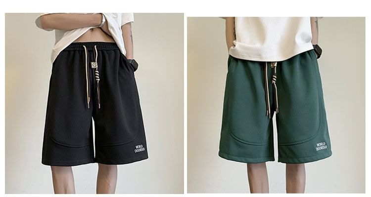 FOEV - Sweatshorts met trekkoord en letters