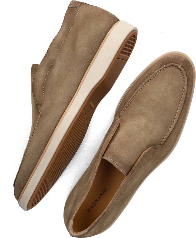 MAGNANNI Instappers Heren 25121 Maat: 43 Materiaal: Suède Kleur: Taupe
