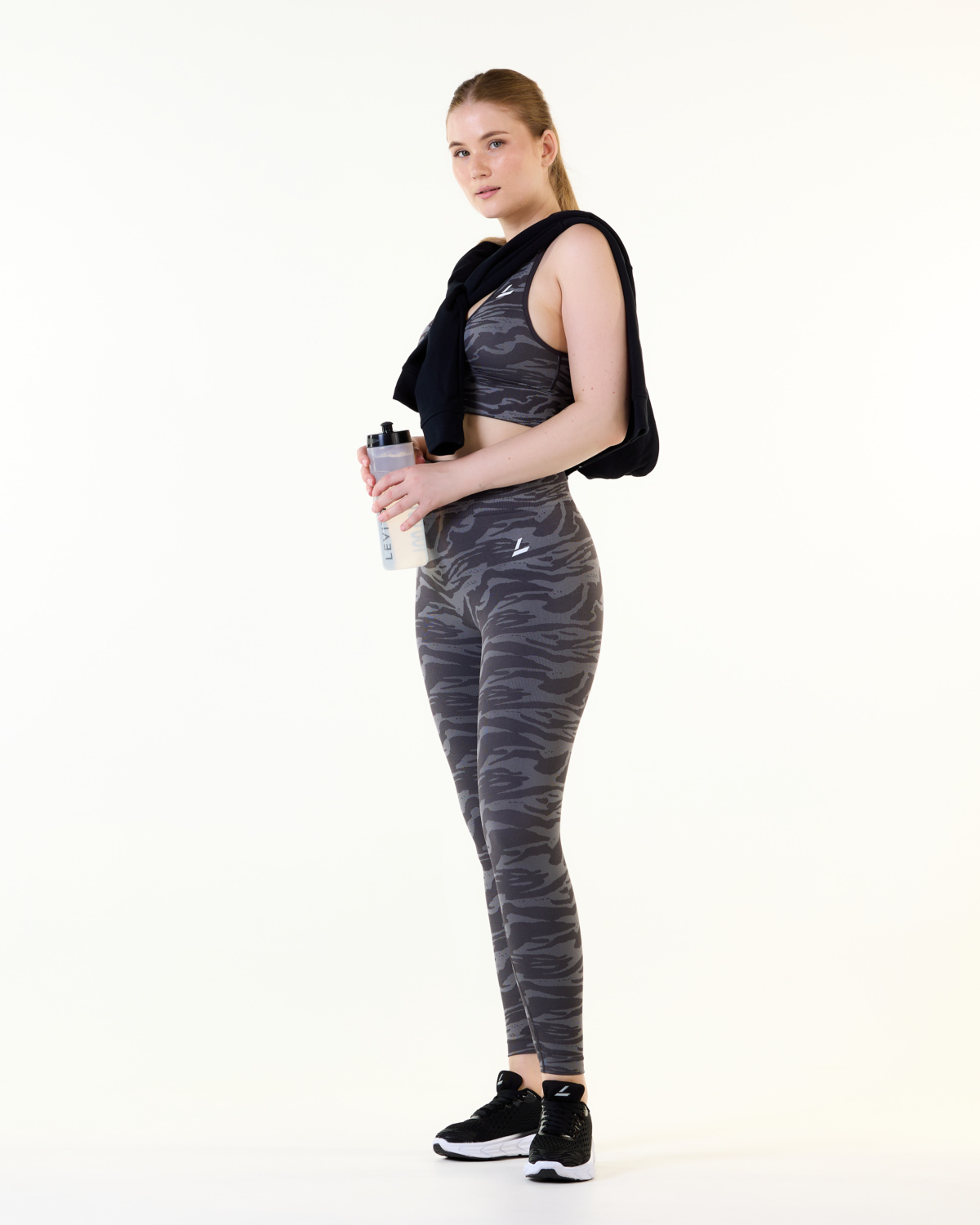 LEVITY Zebra Seamless Scrunch Tights Dark Grey Zebra