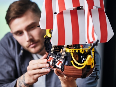 LEGO Piraten van Barracuda Baai (21322)