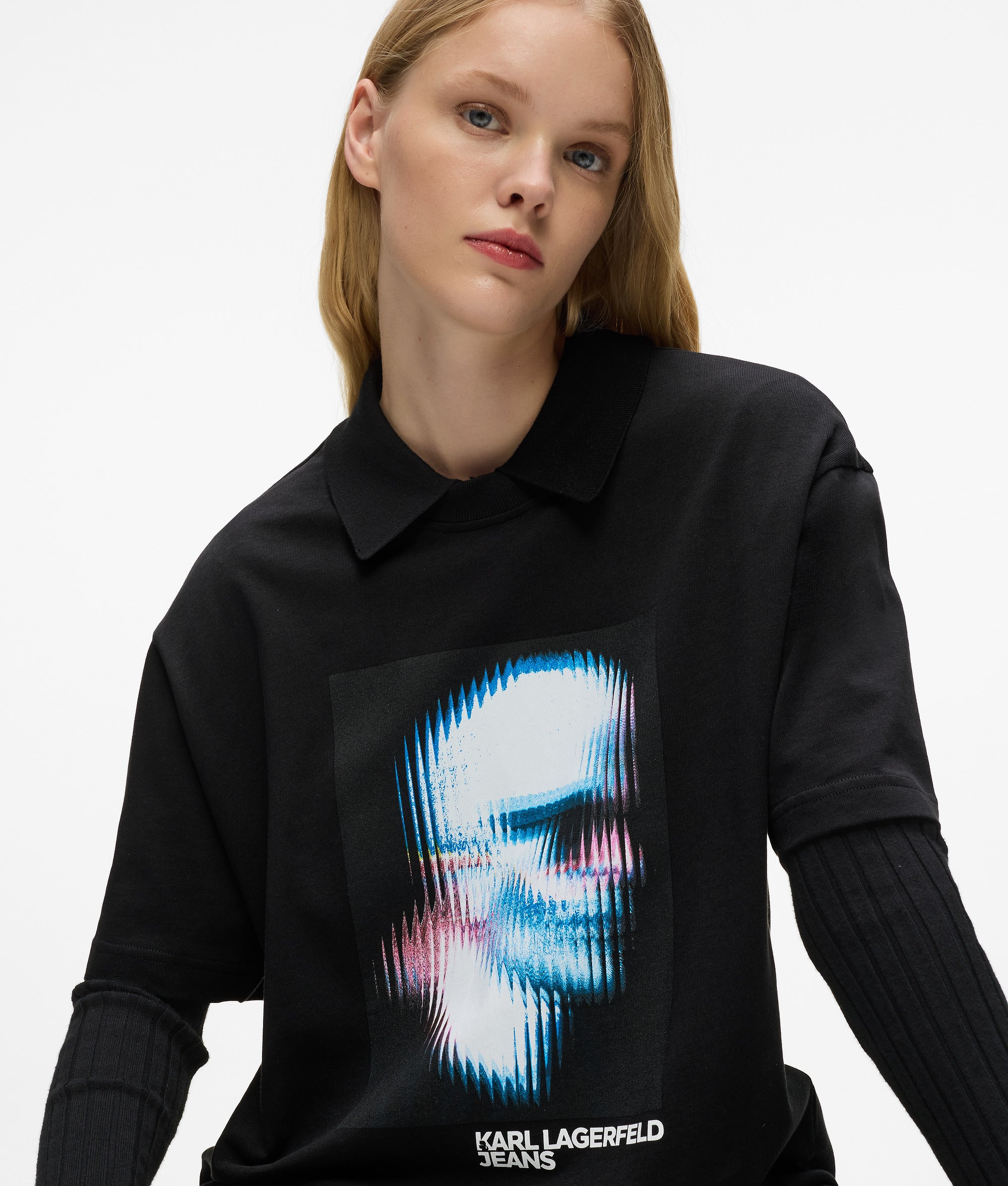 Gedigitaliseerd Karl T-shirt