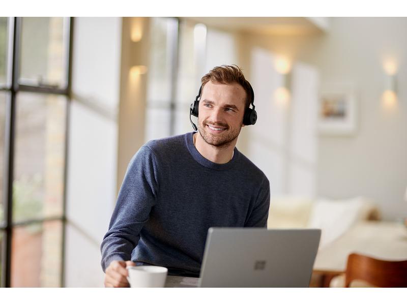 Jabra Headset Engage 55 MS Duo USB-C Professionell klingende Anrufe. Ganz gleich, wo Sie arbeiten