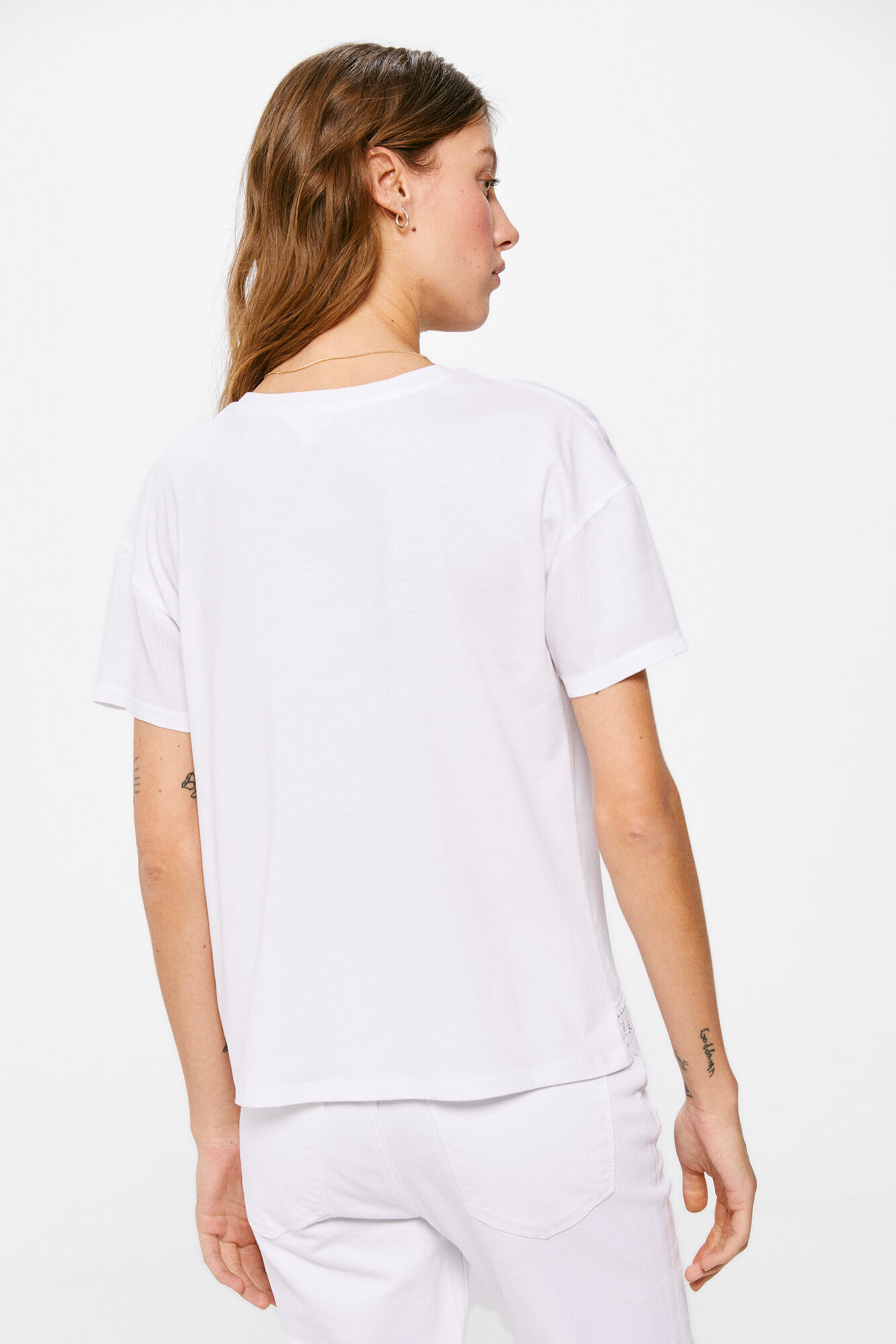 Camiseta de crochê - branca