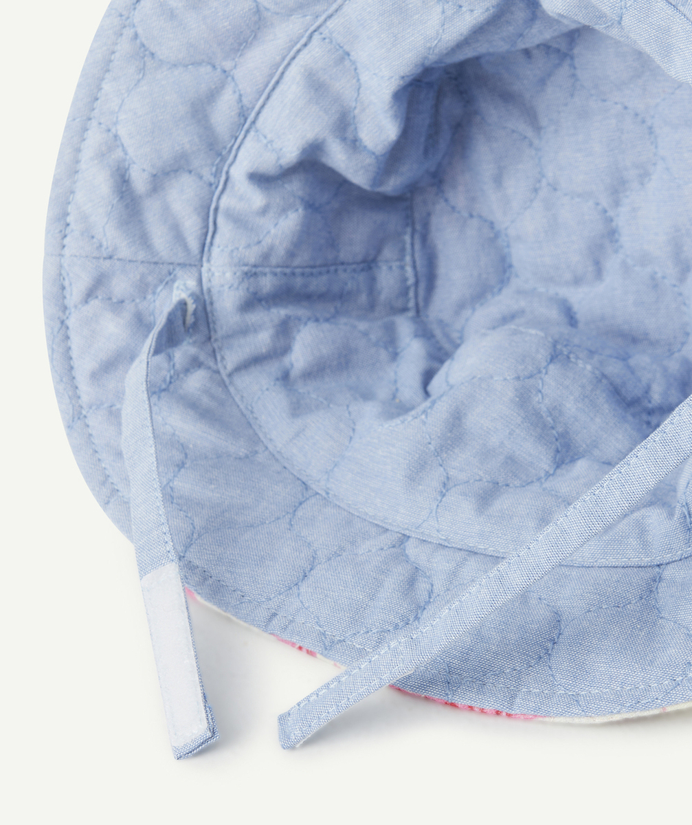 BOB RÉVERSIBLE BÉBÉ FILLE EN REMBOURRAGE RECYCLÉ DENIM ET PATCHWORK
