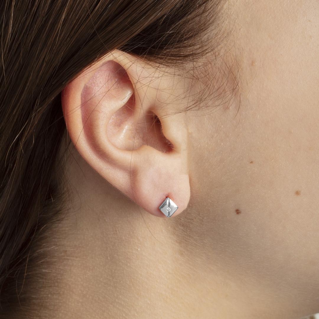 Einzel-Ohrstecker 750/18 K Weissgold mit Zirkonia