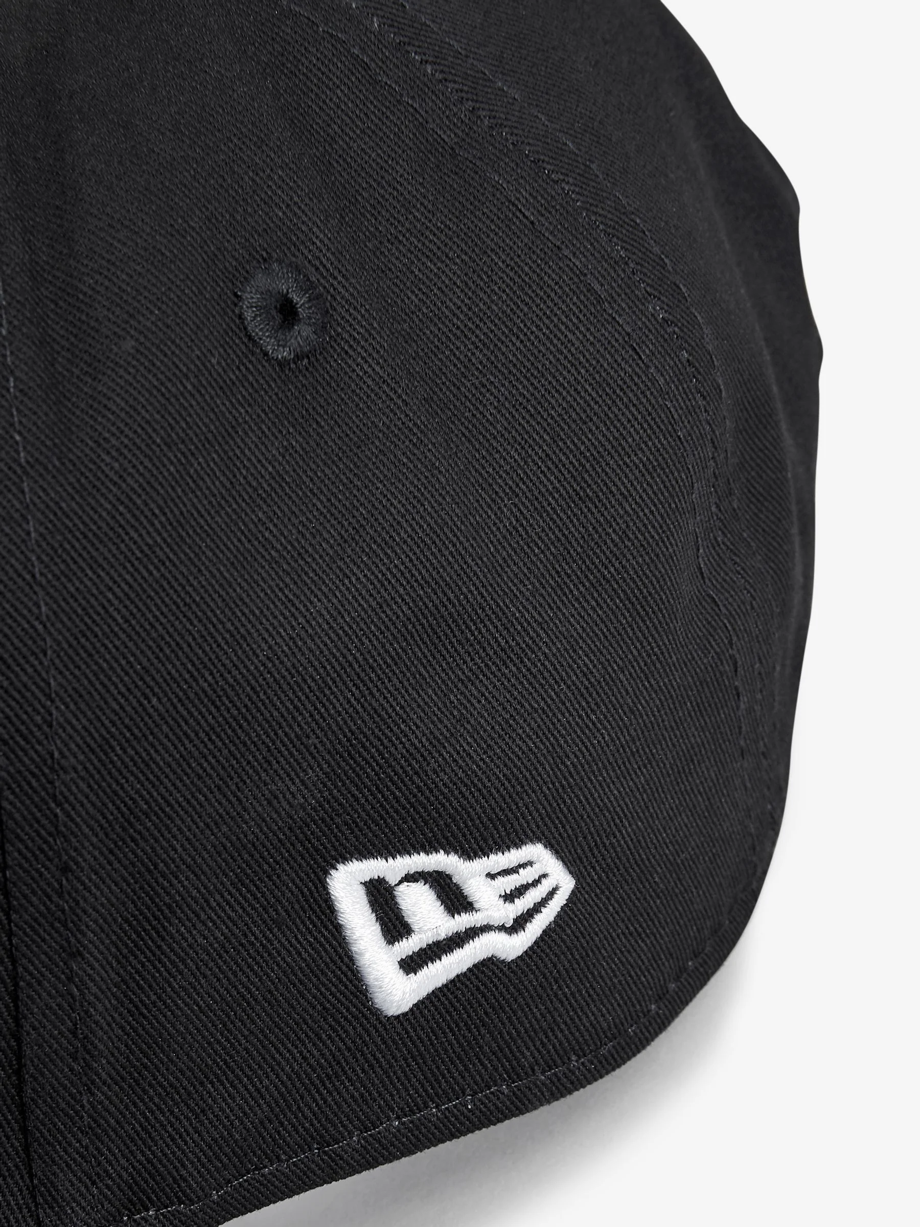 Donkerzwart - New Era® New York Yankees Essential 9FORTY 100% katoenen pet