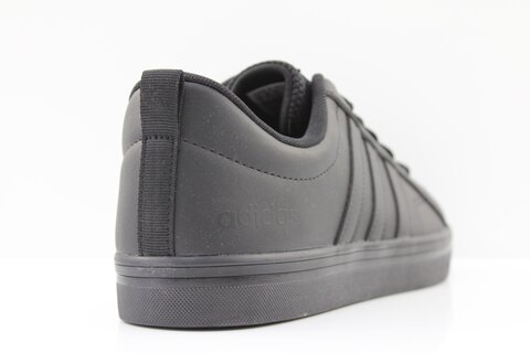 Adidas Sneaker