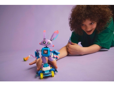 LEGO Izzie en Bunchurro het gamende konijn (71490)