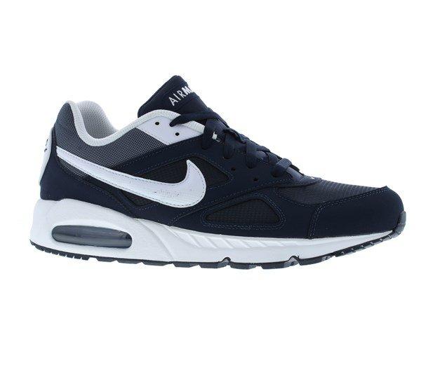Nike Air Max IVO Trainers