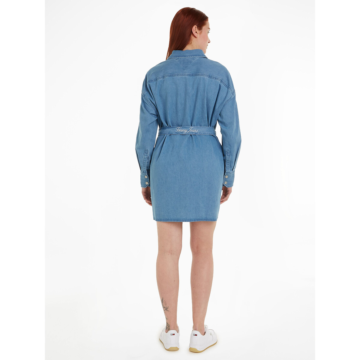 TOMMY JEANS<br>Vestido camisa jeans, cinto para amarrar na cintura