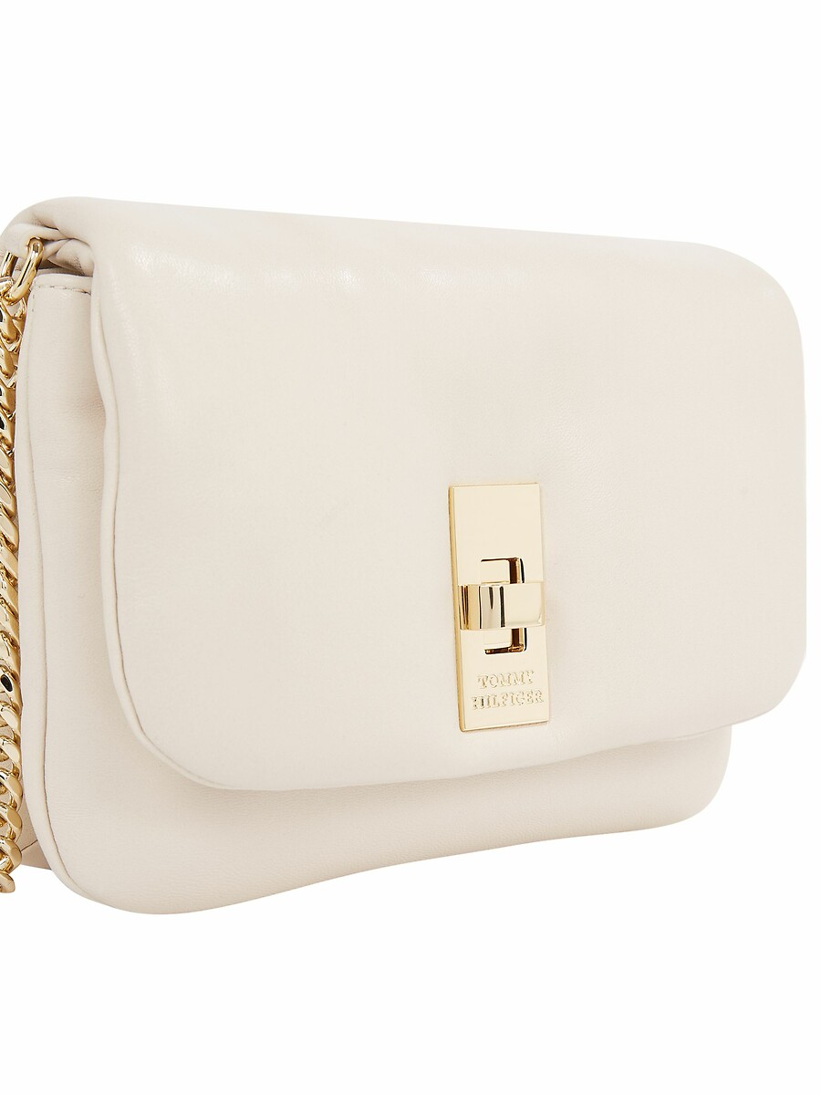 TOMMY HILFIGER<br>Bolsa de ombro com corrente em couro macio com acabamento cruzado