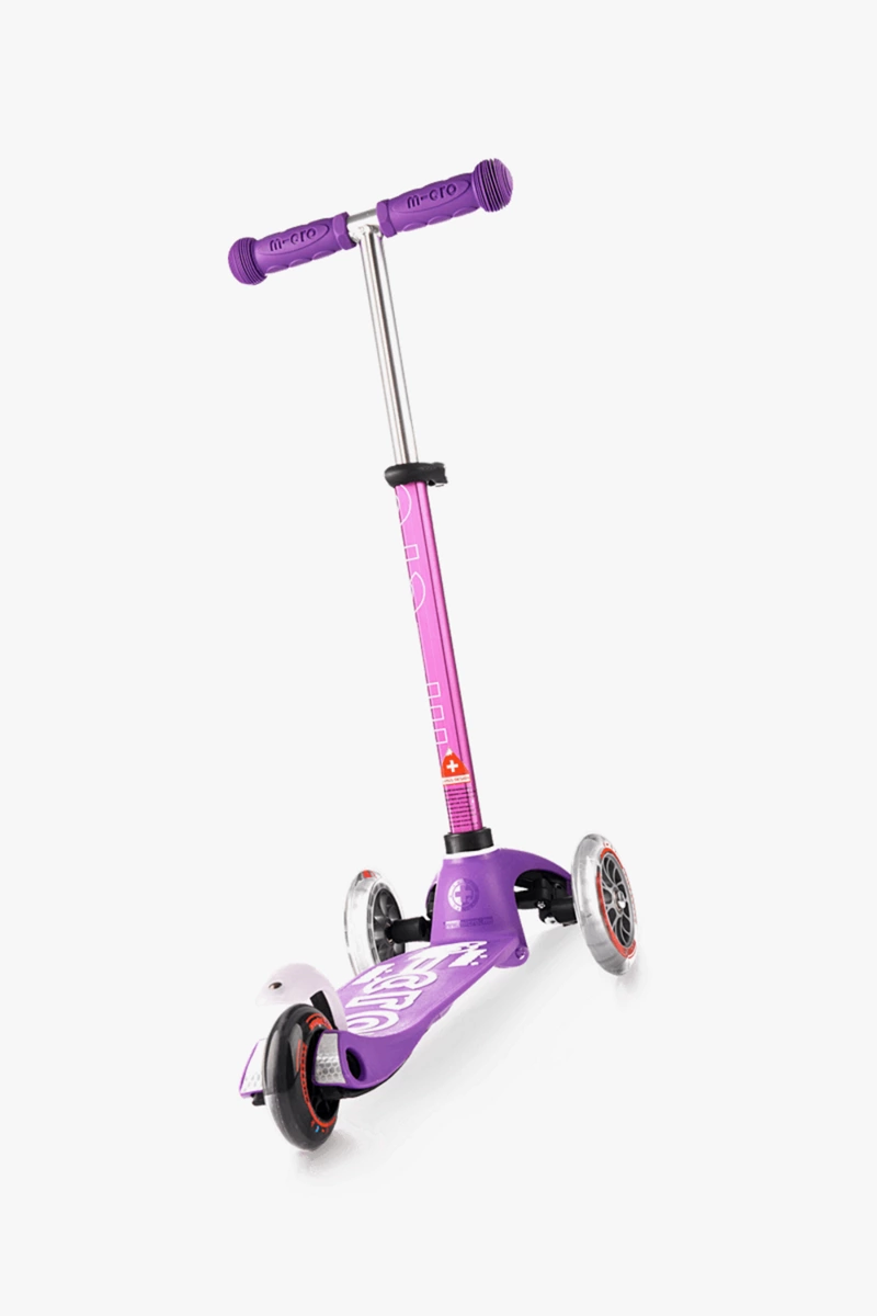 Micro Mini Deluxe Scooter