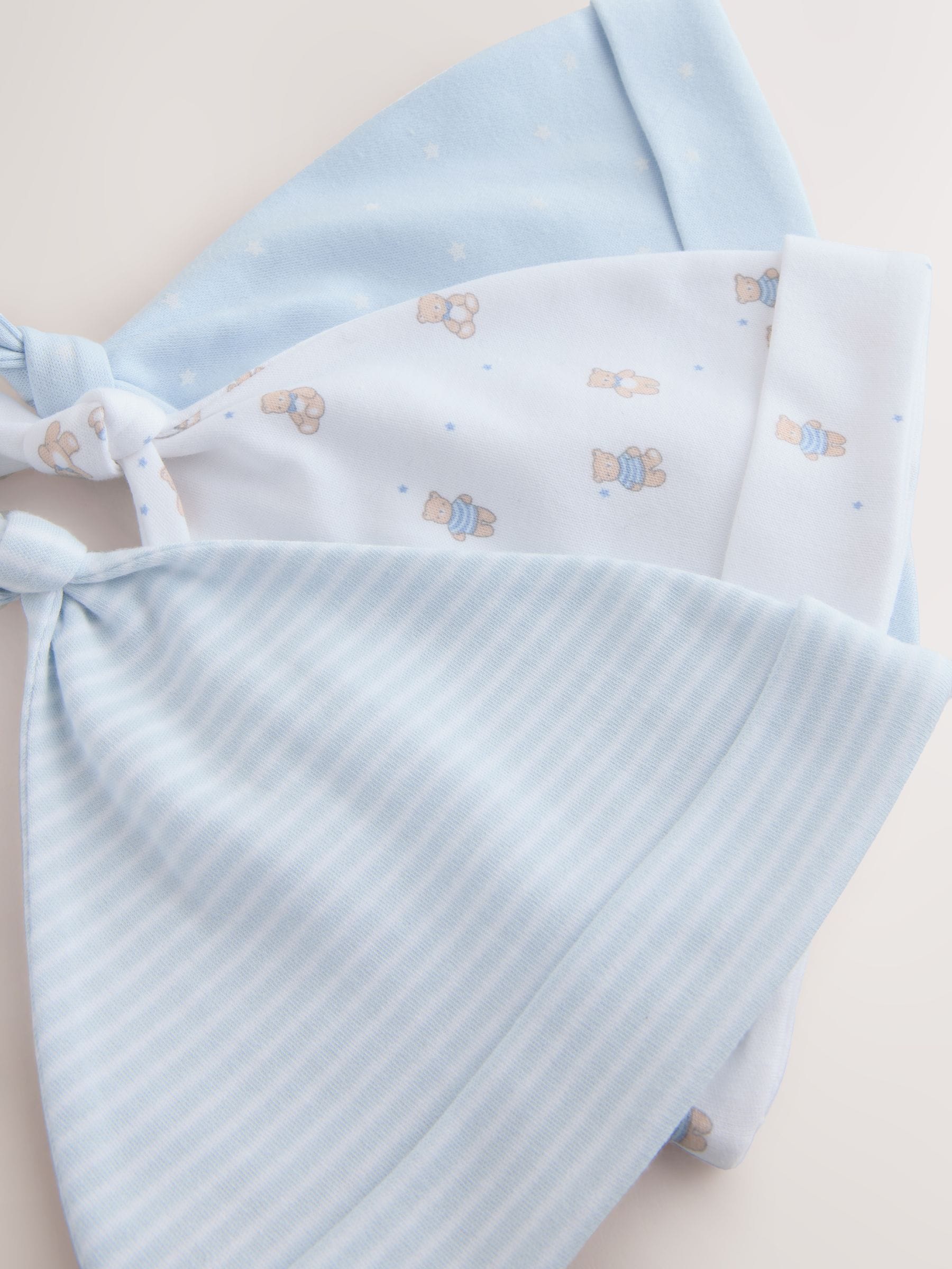 Blauw - Set van 3 babymutsen met gestrikte bovenkant (0-12mnd)