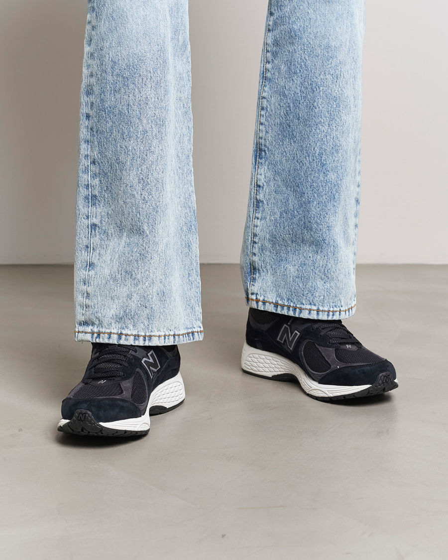 New Balance 2002R Sneakers Black