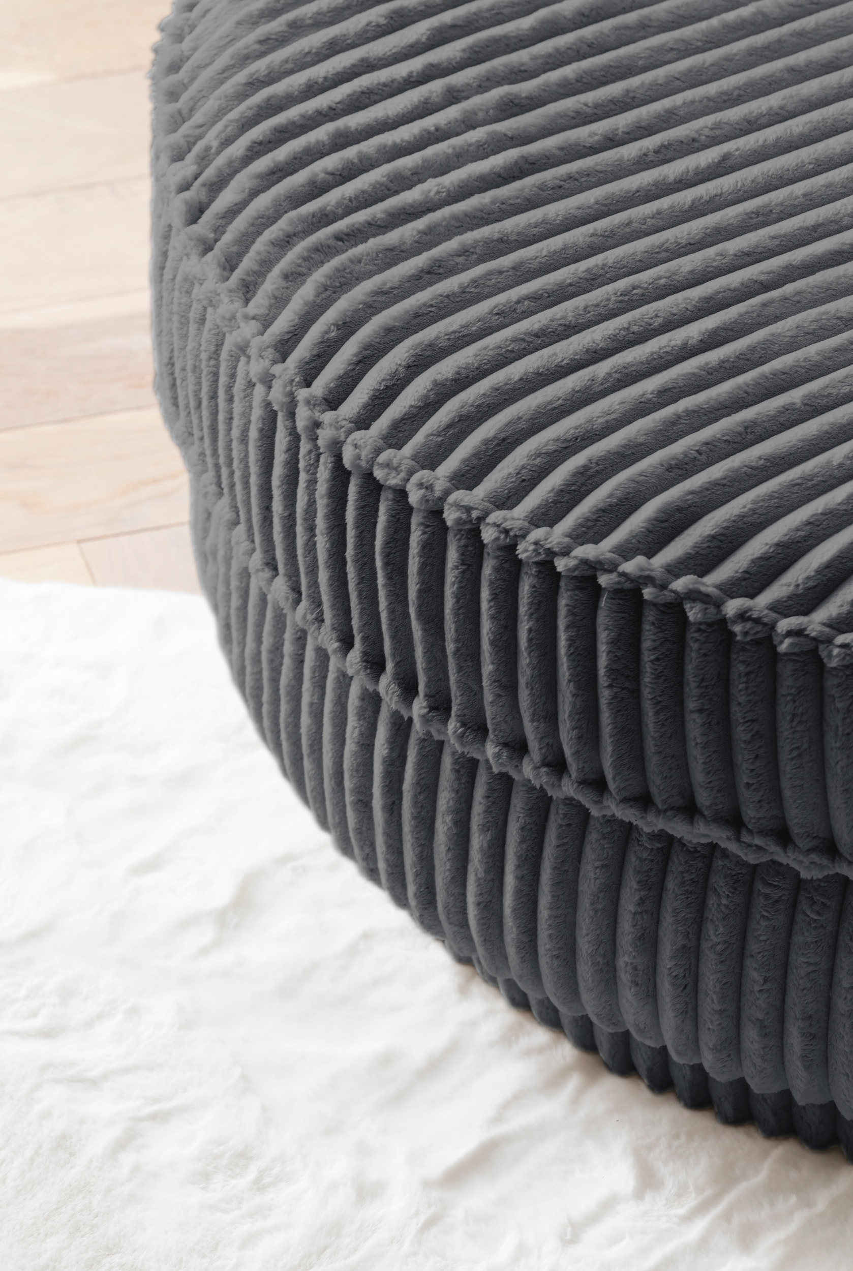 Home affaire Drehsessel »MAISIE, Love Seat XXL Lese-Sessel, Big-Sessel mit Hocker,« 2 Stk. tlg. Set in MEGA CORD und Web-Velours, drehbar 360 Grad