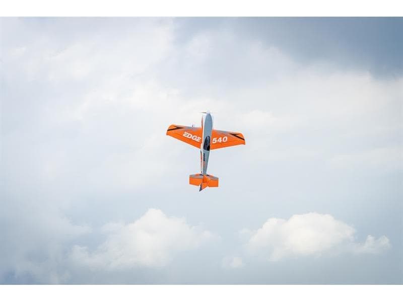 Arrows RC Kunstflugzeug Edge 540 1300 mm Vector-Stabi PNP Akro Flugmodell mit starkem Brushless Antrieb