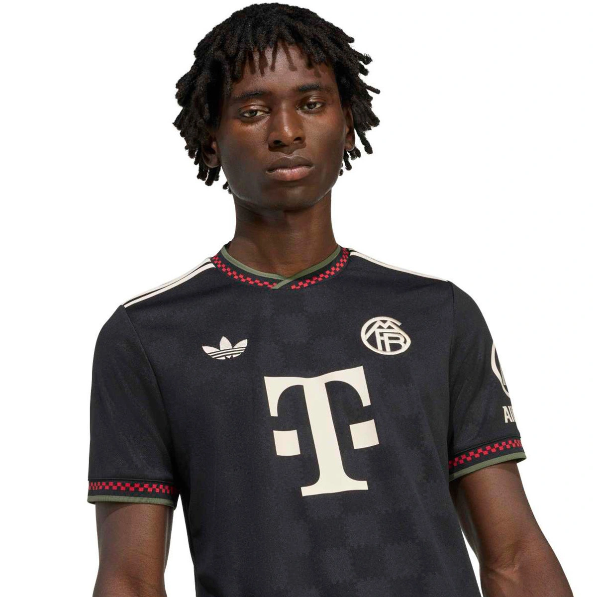 Camisola adidas FC Bayern Terceiro Equipamento 2025-2026