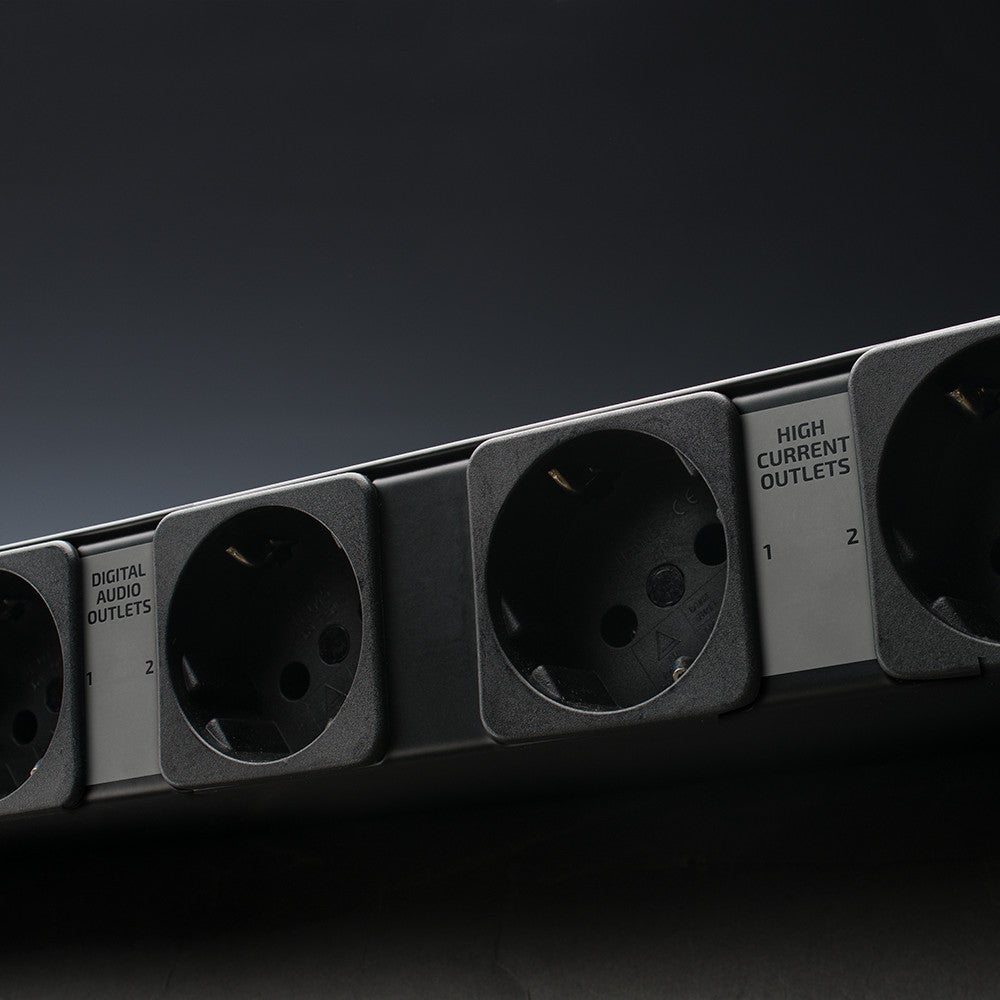 Black Lion Audio PG1-F rack-stroomverdeler