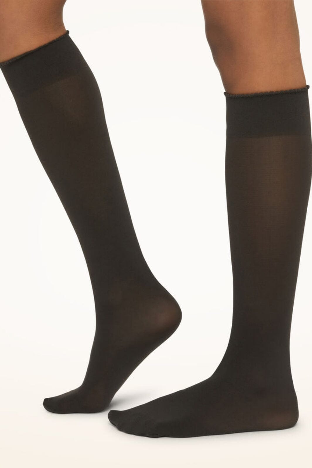 Wolford Velvet De Luxe 50 Knee-highs 7212 nearly black