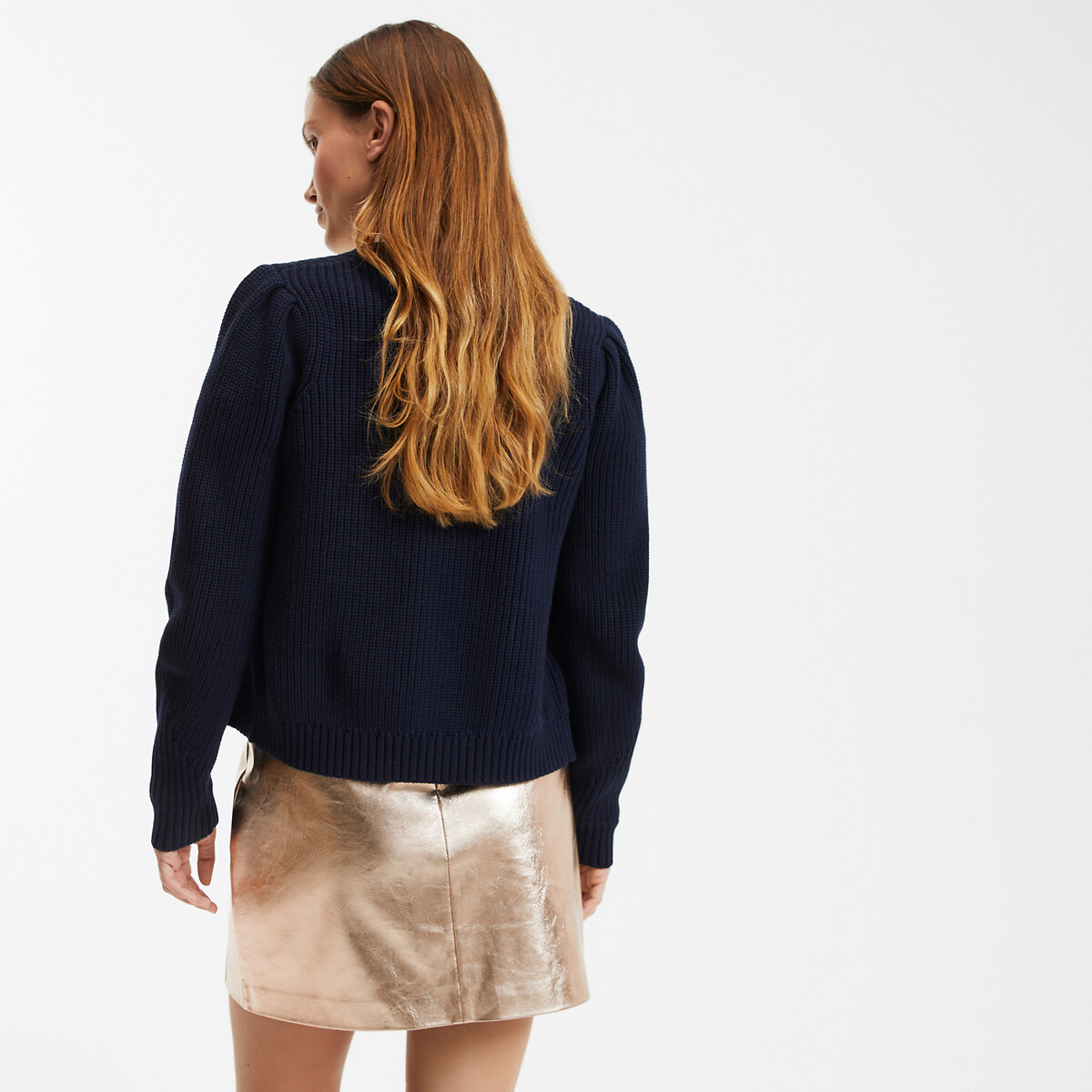 LA REDOUTE COLLECTIONS<br>Cardigã curto com decote em V em tricô grosso e fechamento por botões