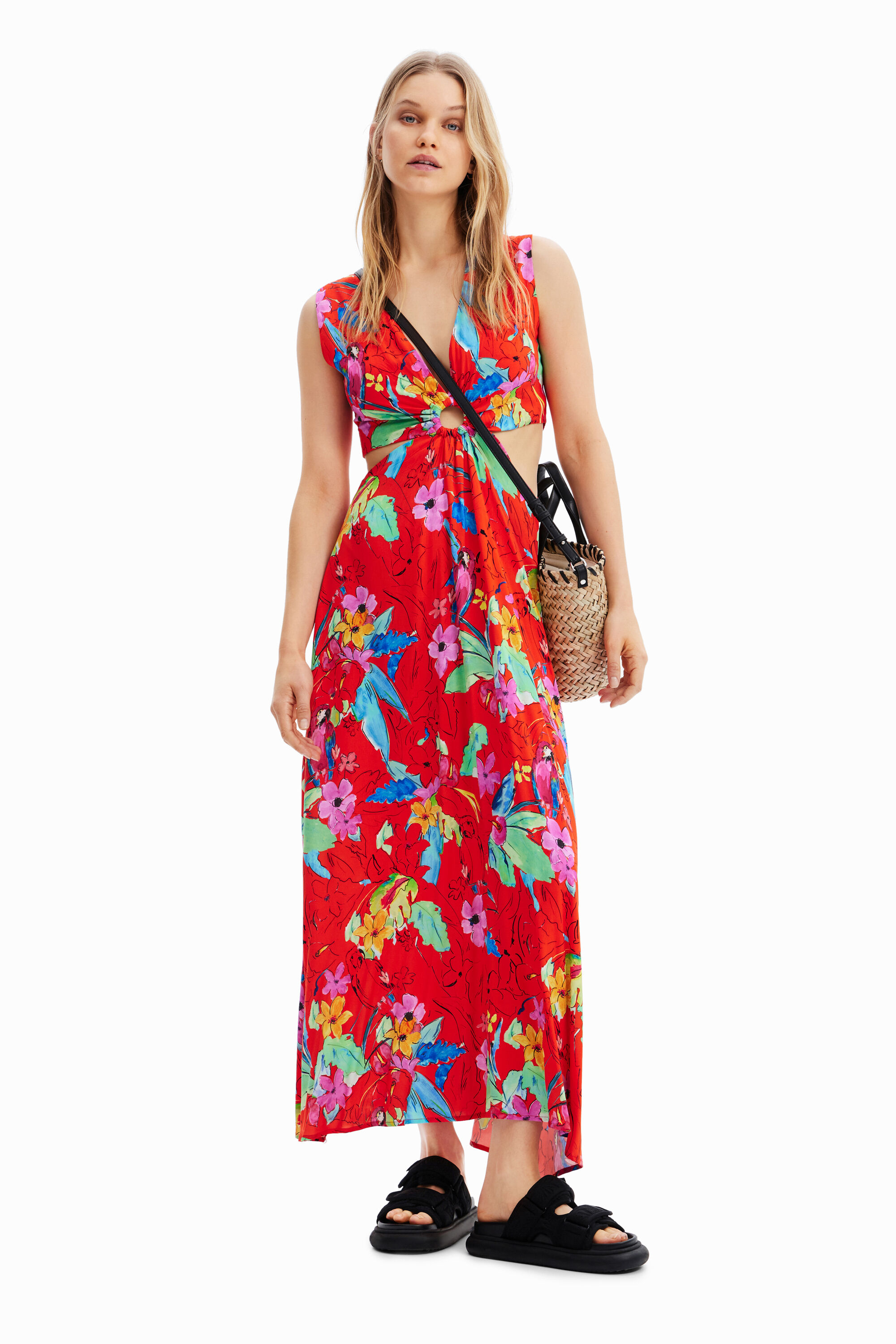 Robe longue découpes