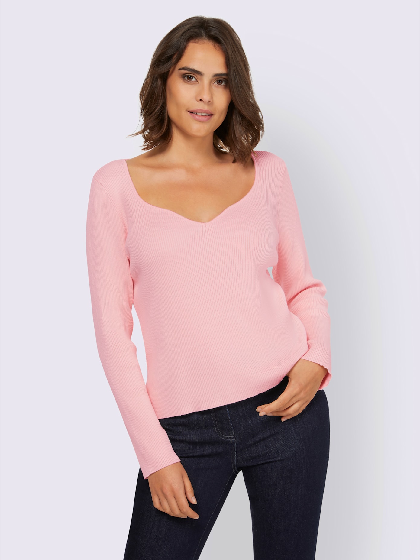 Pull encolure en forme de cœur