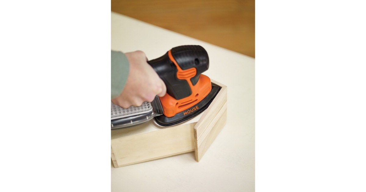 BLACK+DECKER120 watt Mouse Detailschuurmachine KA2500K-QS deltaschuurmachine  (Oranje/zwart, Accessoires en koffer inbegrepen)