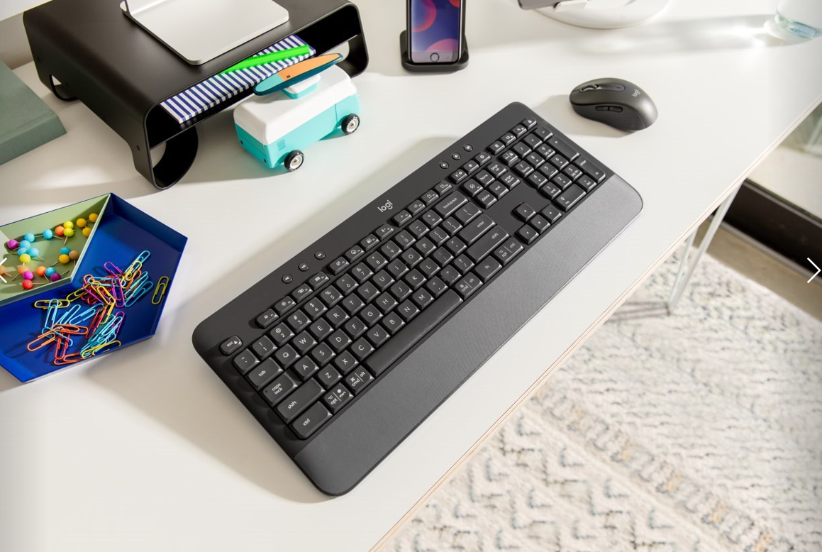 Logitech - Signature K650 Keyboard ( Nordic ) - Graphite