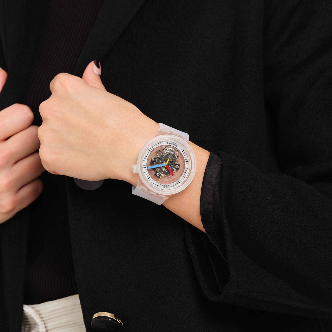 Swatch Big Bold Clearly Bold