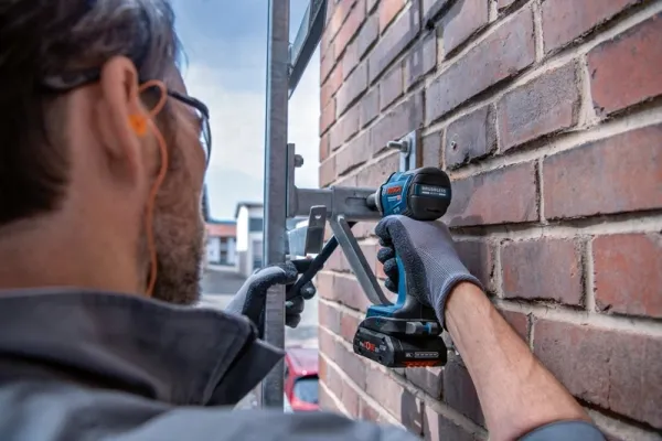 Bosch SLAGNØGLE GDS 18V-330 HC SOLO - SOLO
