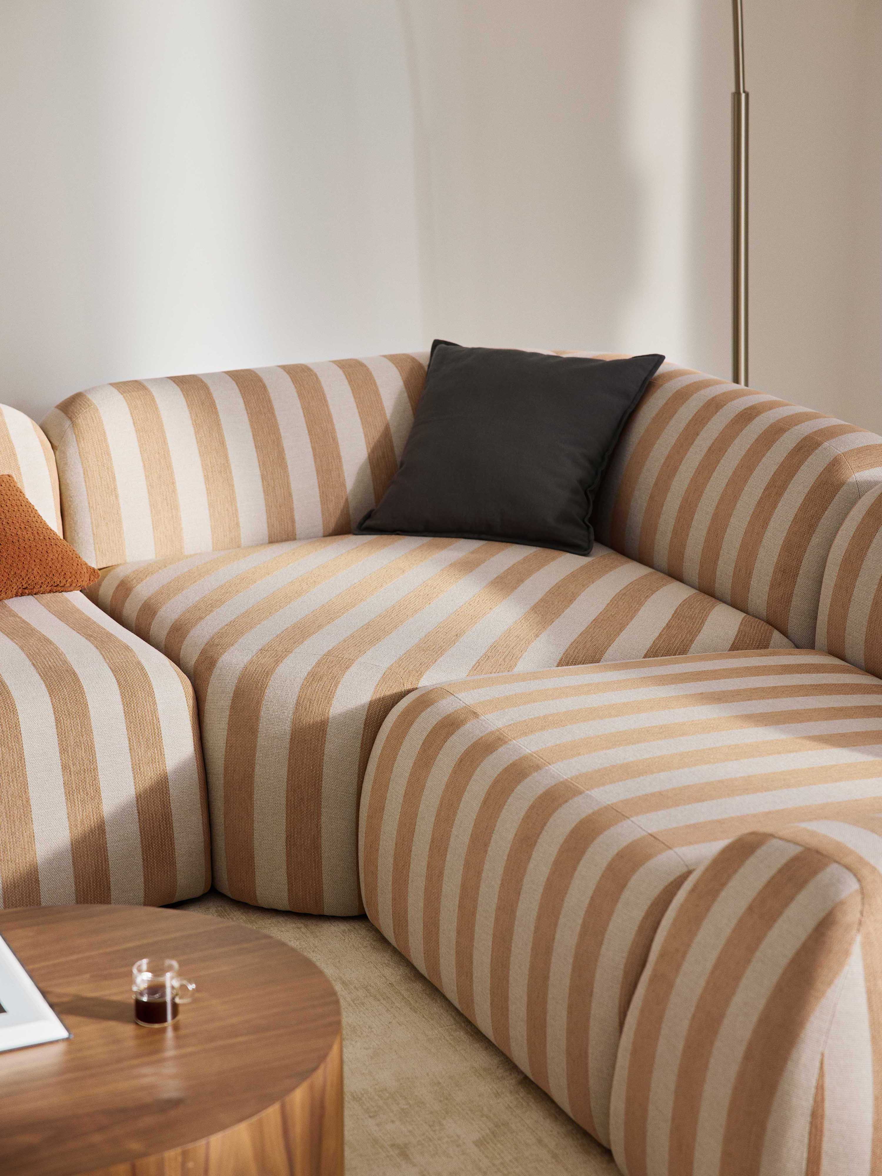 Gestreepte modulaire hoekbank Wolke (4-zits) met chaise longue