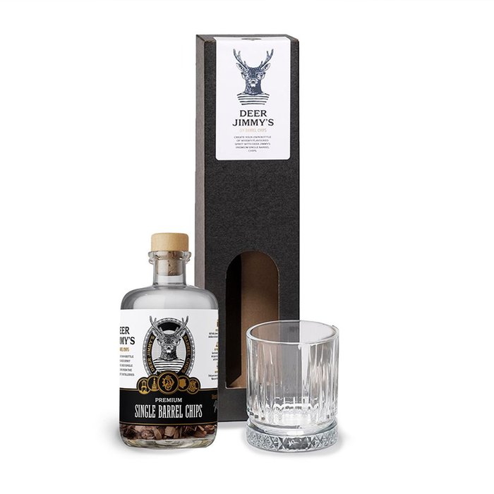 Maak je eigen Whisky | Fles met Whisky hout snippers