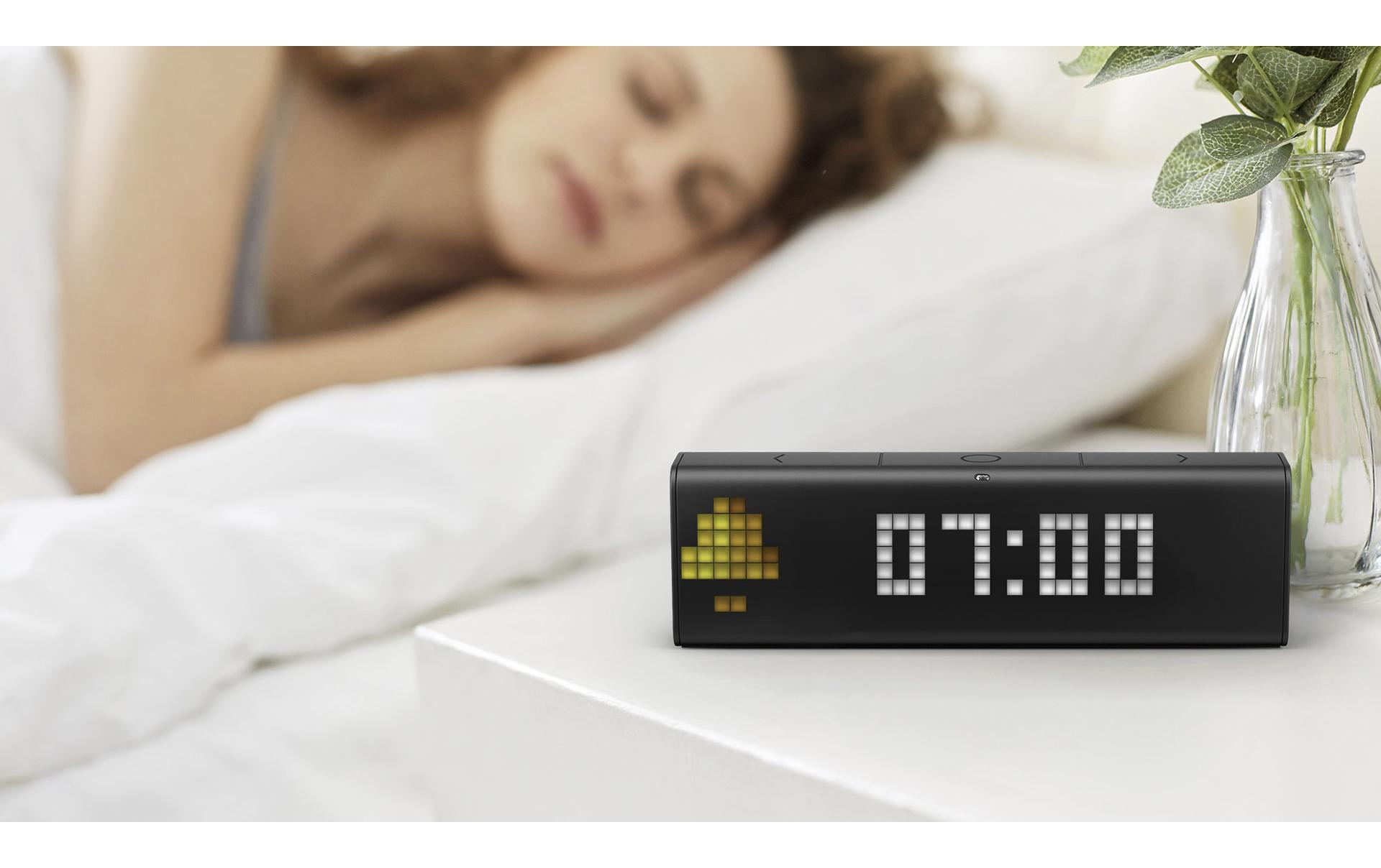Smart-Display LaMetric Time<br>LaMetric TIME Tischuhr für Smart Home