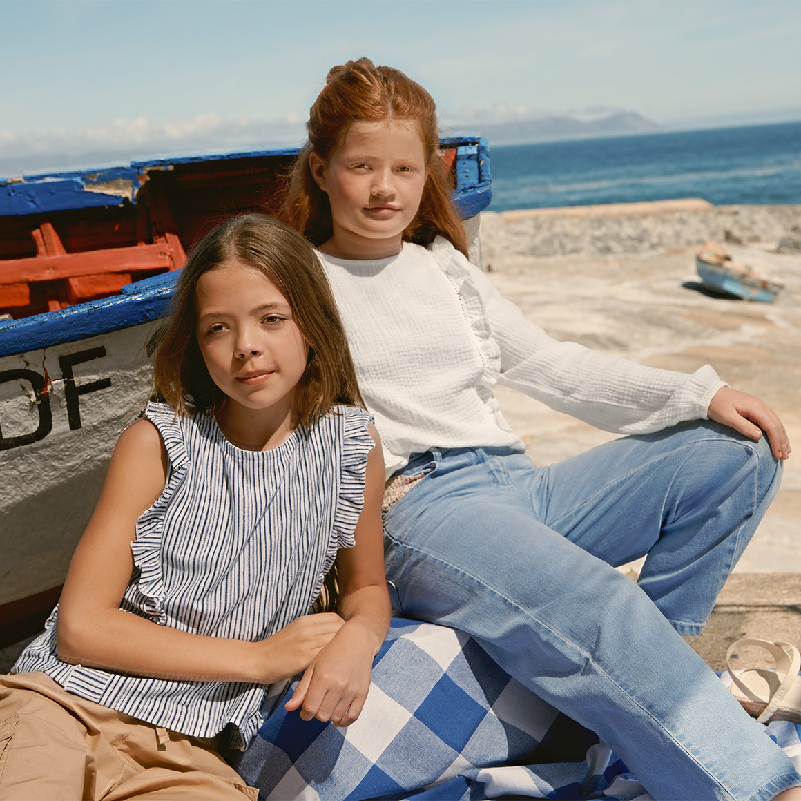 Yigga Mädchen Straight-Jeans mit Bio-Baumwolle hellblau