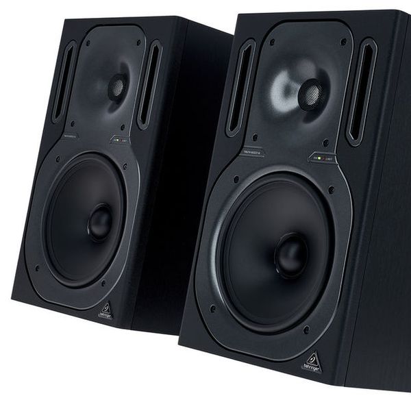 Behringer B2031A Truth Aktiver Studiomonitor