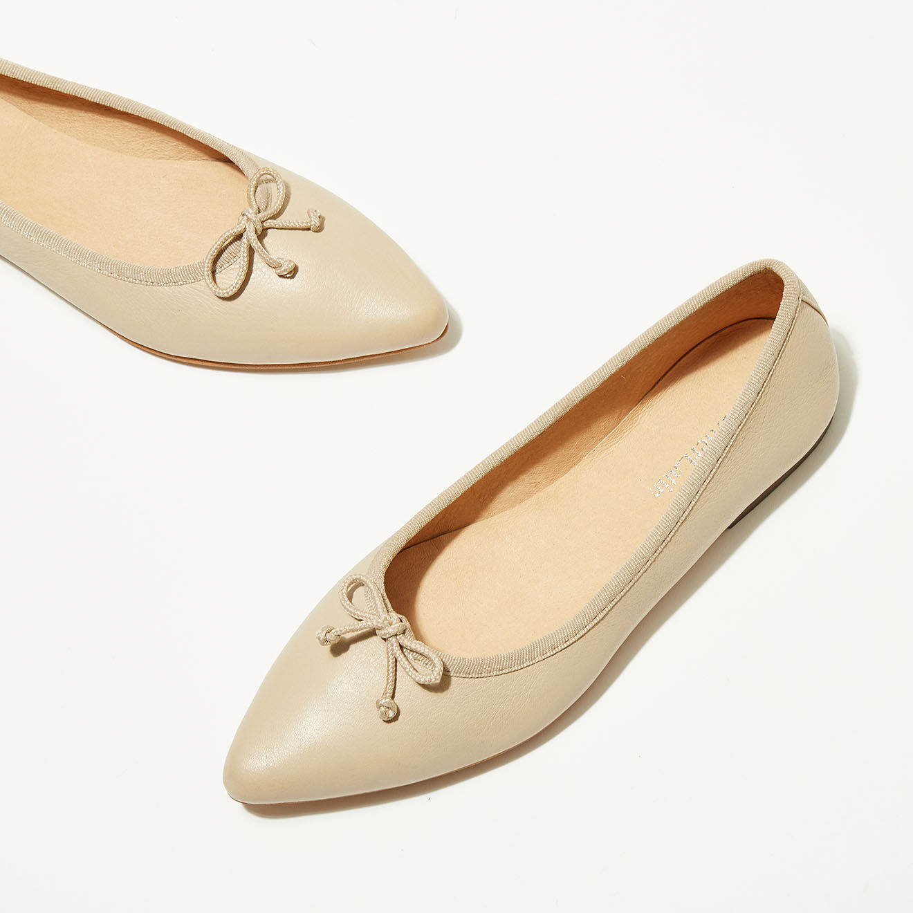 Quartier Latin Ballerines en Cuir Elise beiges