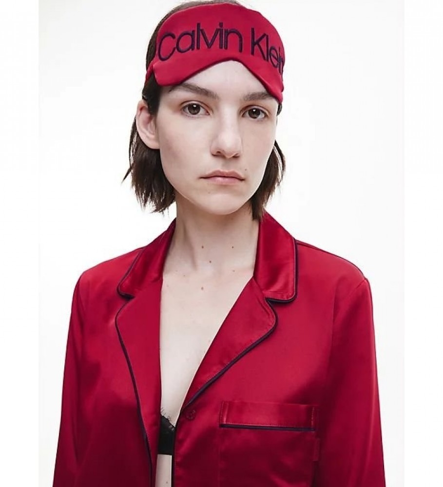 Conjunto de pijama bordô Calvin Klein com máscara para os olhos