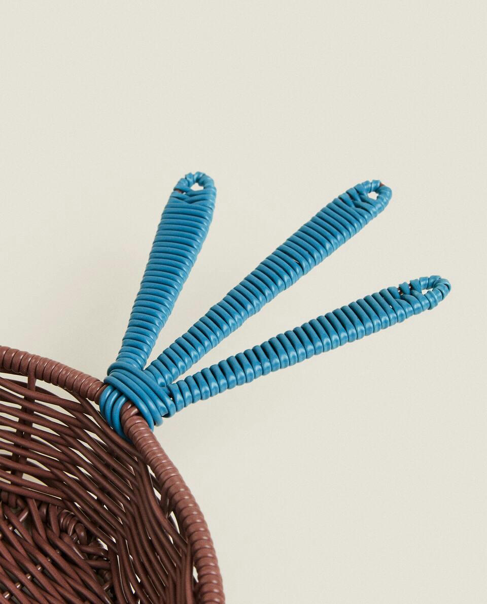 CESTA DECORATIVA PARA CEBOLAS