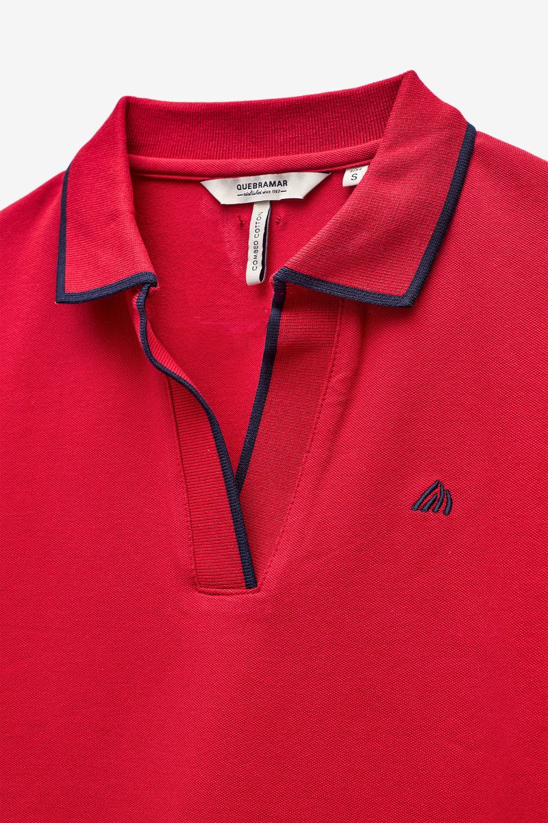 POLO EM PIQUET COM CONTRASTE