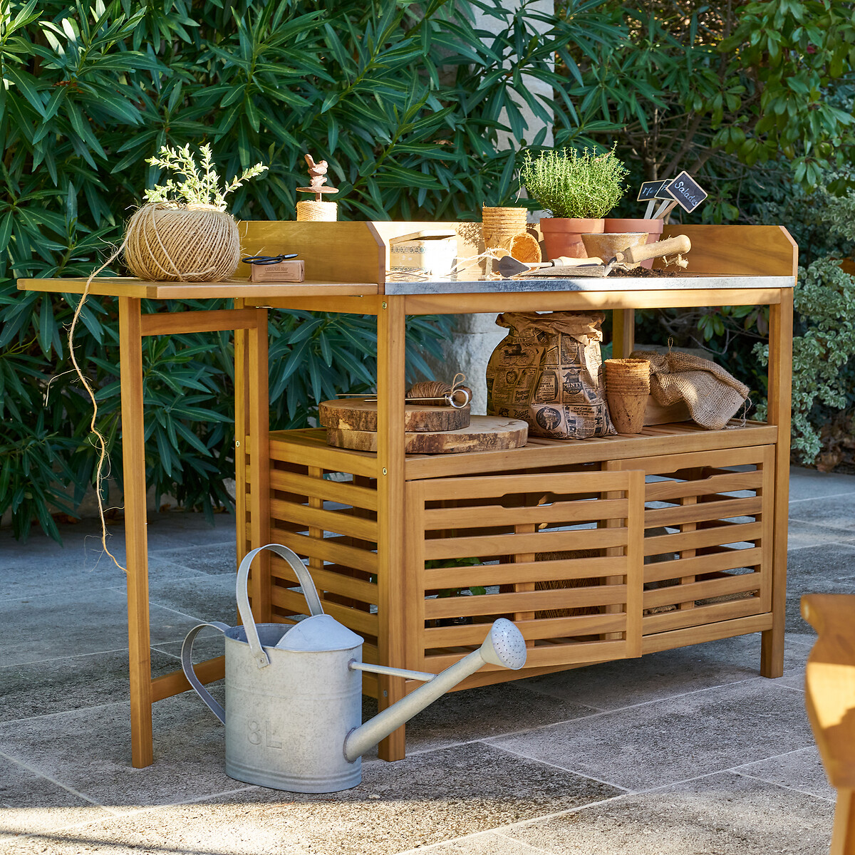 LA REDOUTE INTERIEURS<br>Tuiniertafel em acácia, Wassif