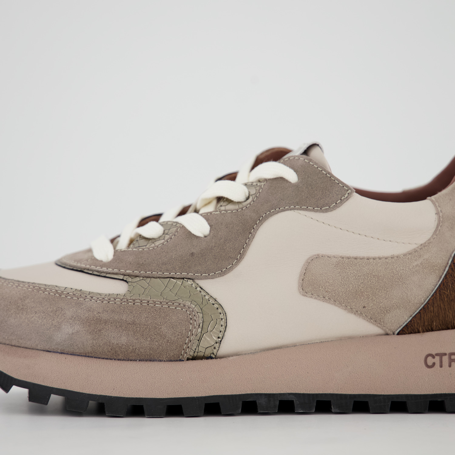 Caterina C Sneaker