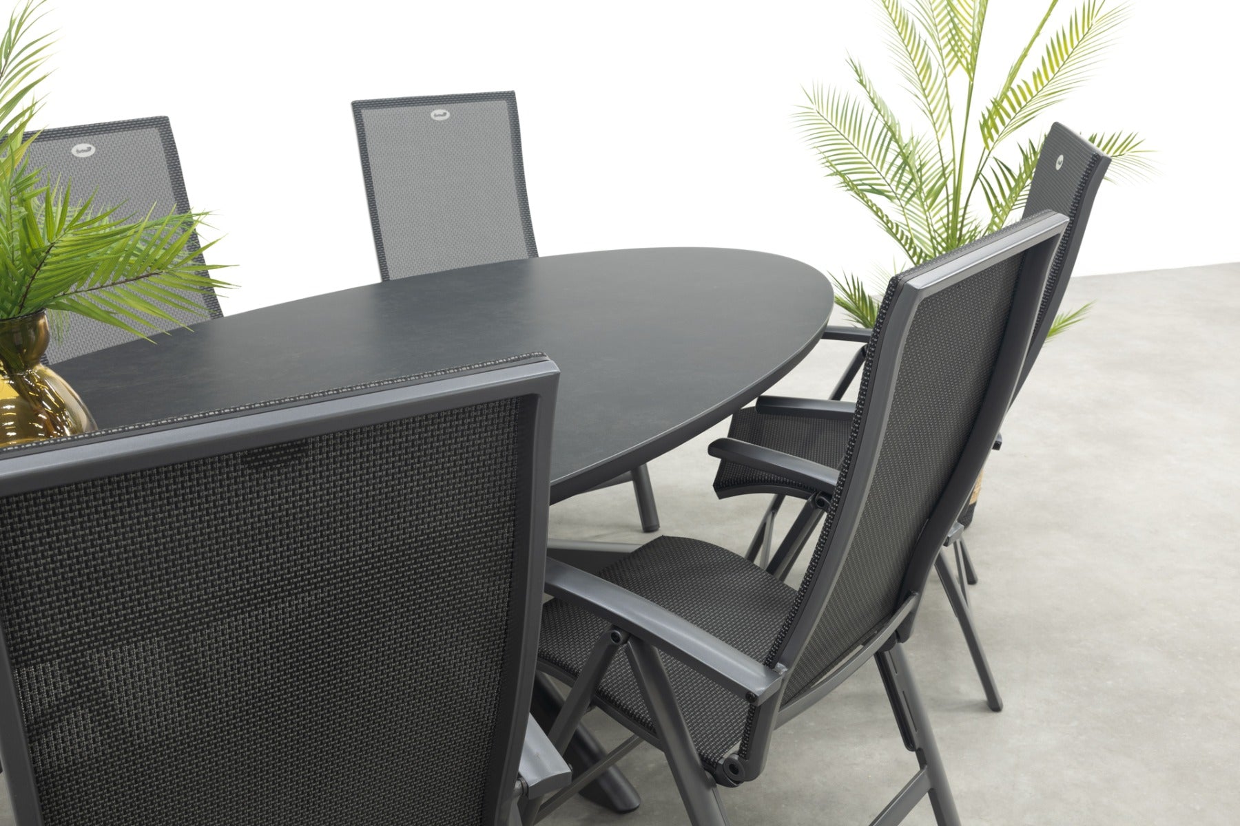 Hartman Valentino|Ventaro verstelbare ovale tuinset 240x115 cm.