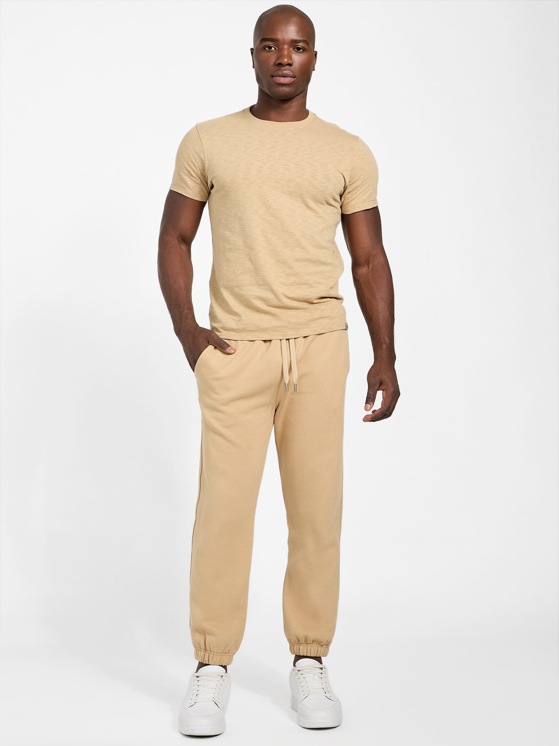 Calça de moletom estilo jogger com etiqueta Eco 1981