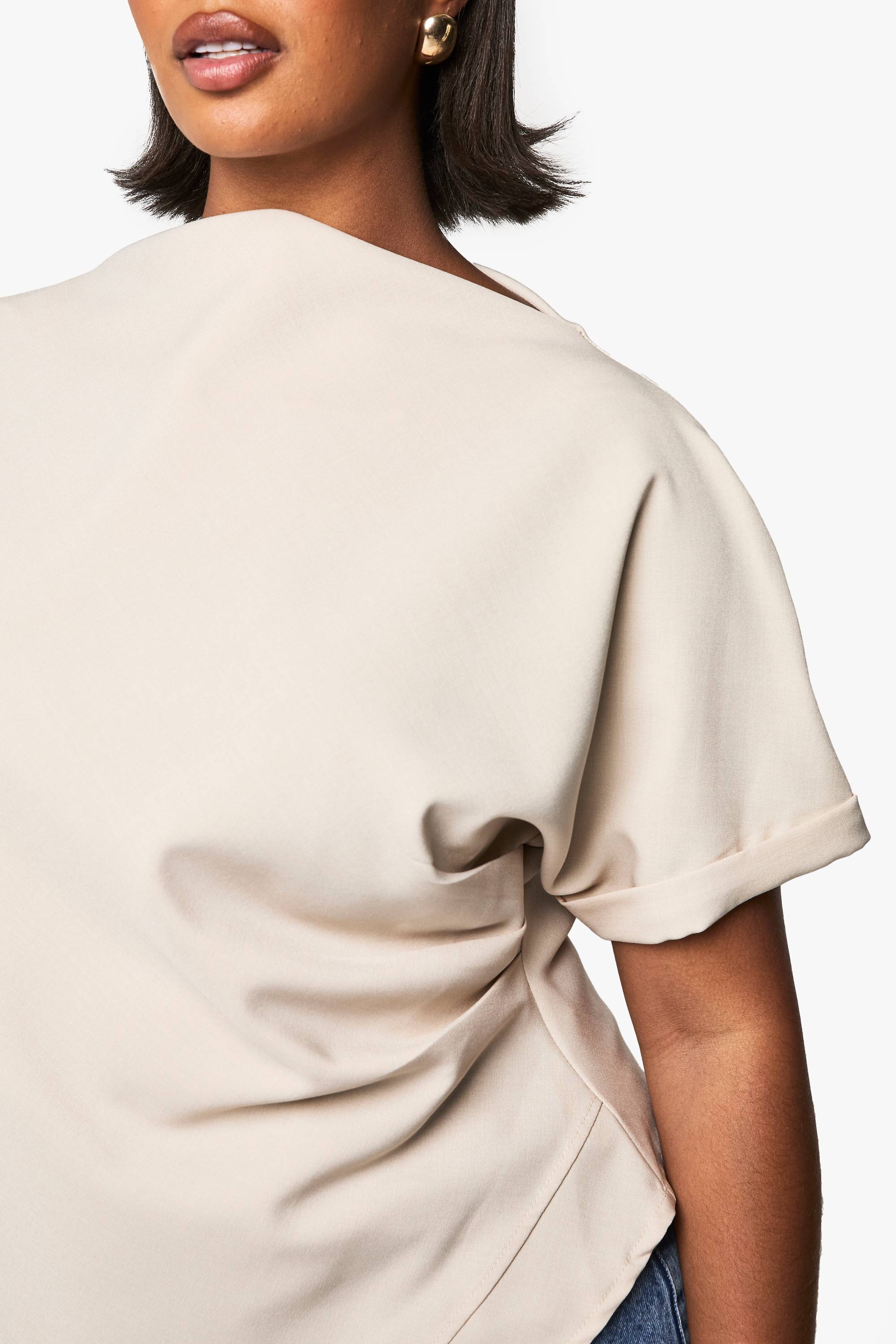 boohoo PLUS ROUCHED ASYMETRIC TOP