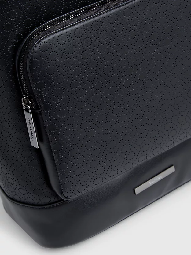 Mochila redonda com logotipo