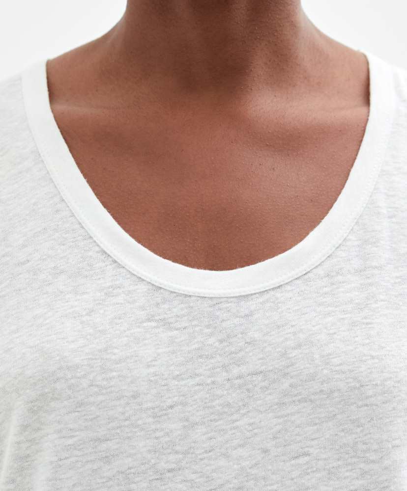 Camiseta de linho sem mangas