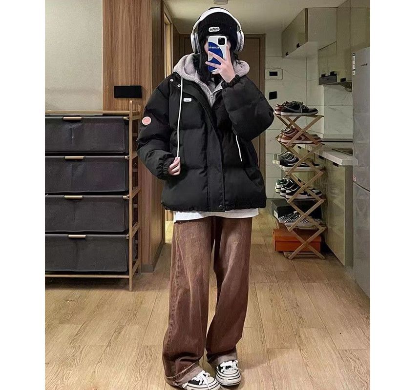 Cerauno - Tweekleurige applicatie met capuchon en neppe tweedelig oversized gewatteerd jack met rits