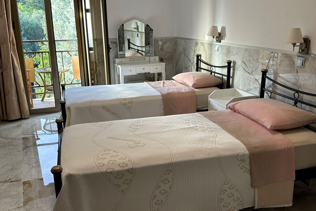 Fly & Go Athina Studios Logies - Appartement