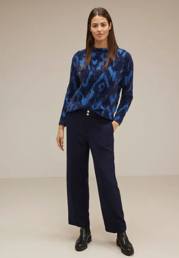 Flauschiger Pullover - deep blue